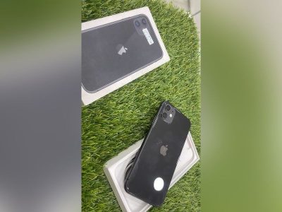 iPhone 11 64 GB