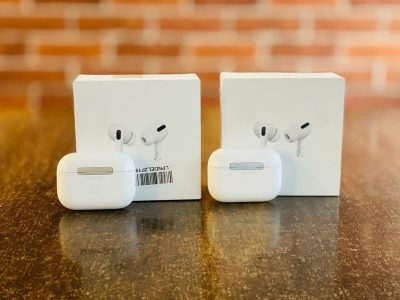 AirPods Pro With Wireless Charging Case