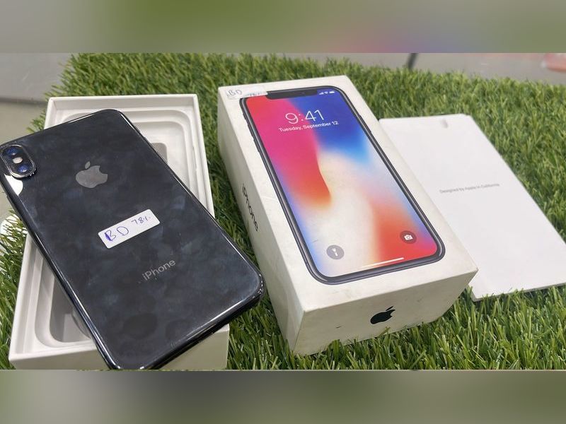 iPhone X 64 GB