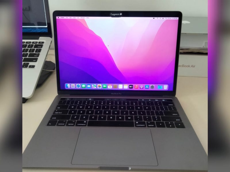 MacBook Pro 13 Inch