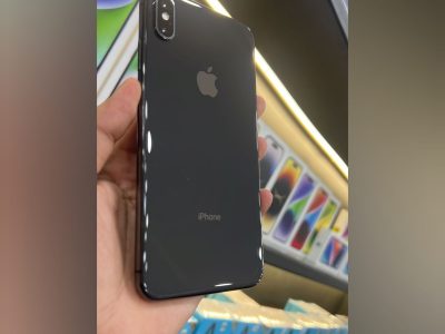 iPhone XS